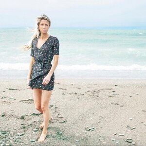 Faithfull the Brand Luna Dress in Black Odessa Print Size XS US 2